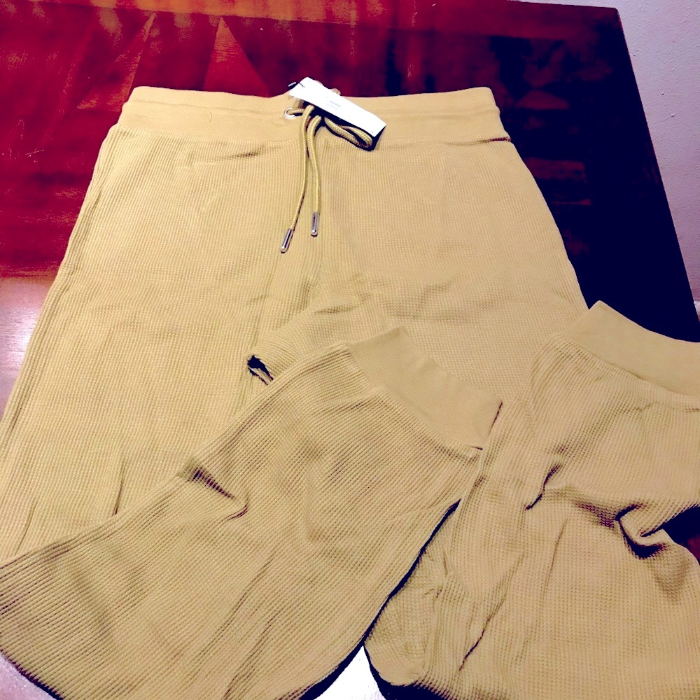 🥭MANGO Sweatpants